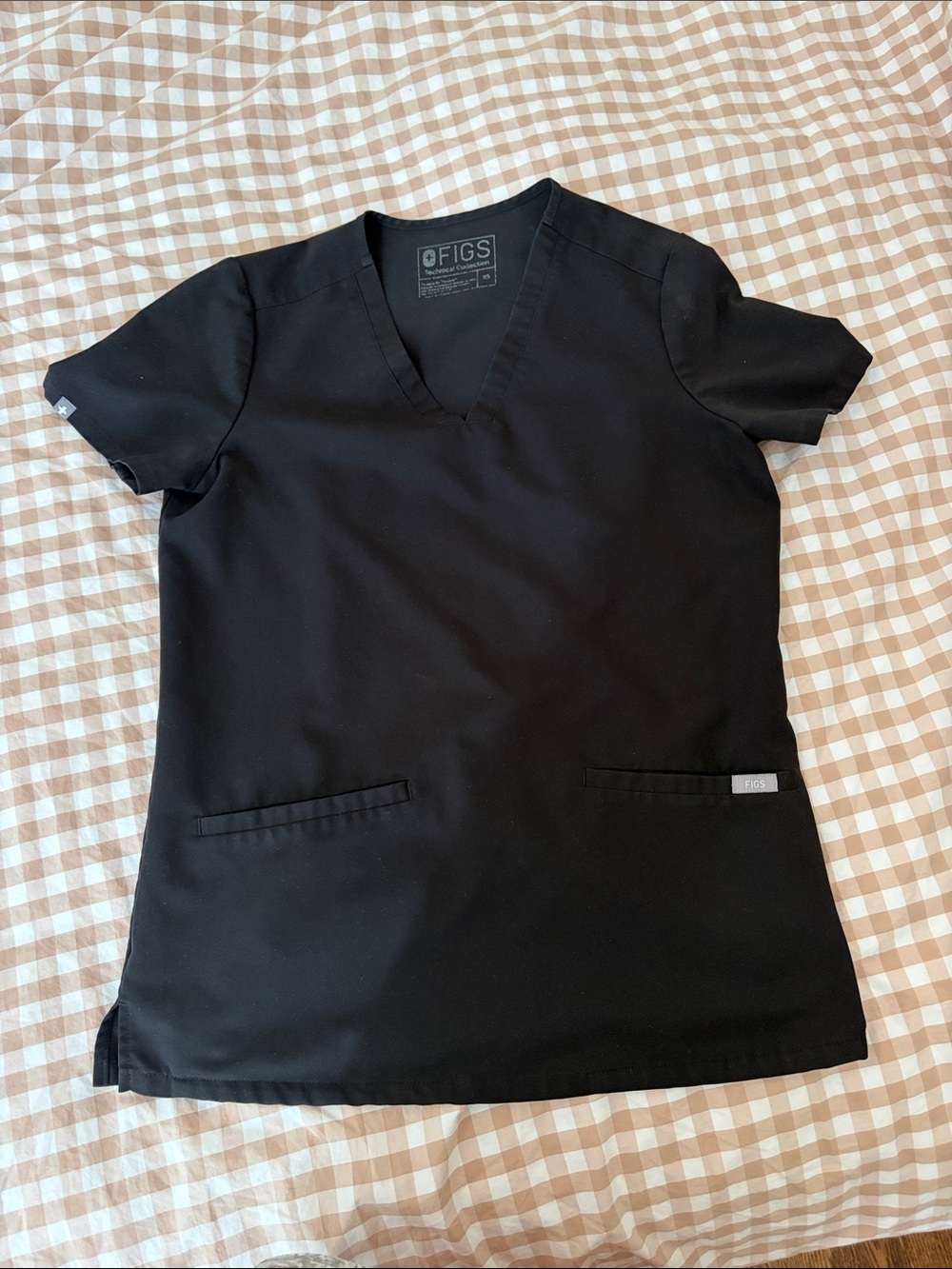 Figs Black scrub set